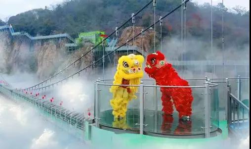 新年新挑戰！馬仁奇峰新玻璃橋更長、更高、更透明、更刺激！